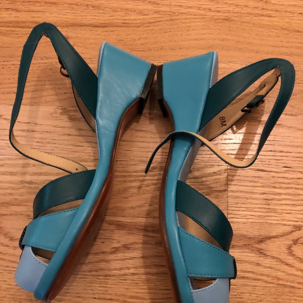 Re-mix Capri Sandal - Picture 5 of 6